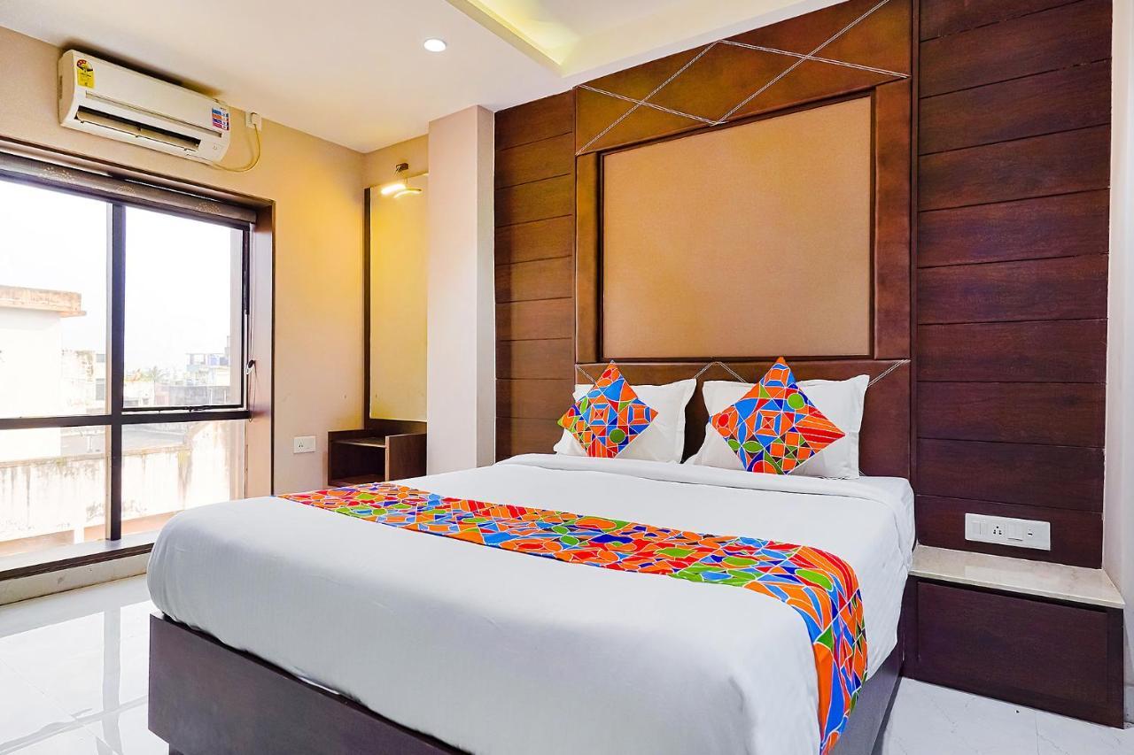 כלכותה Fabhotel Eros 211 - Nr Sreebhumi מראה חיצוני תמונה