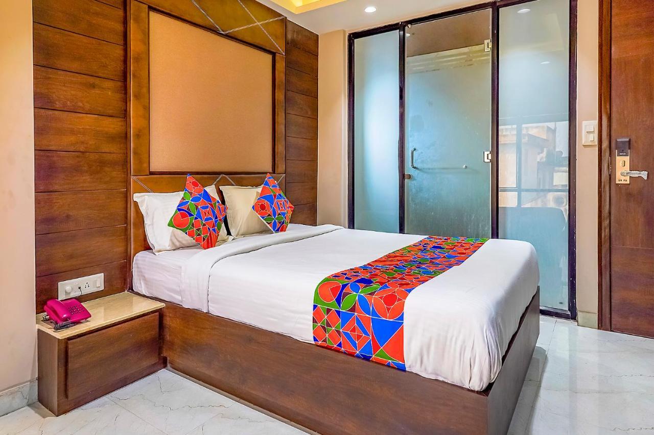 כלכותה Fabhotel Eros 211 - Nr Sreebhumi מראה חיצוני תמונה